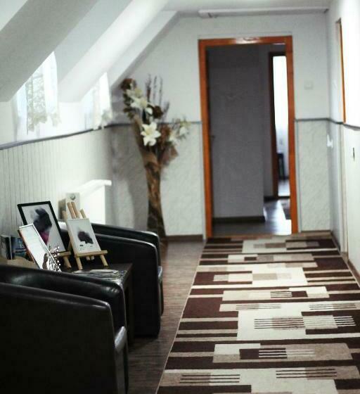 스탠다드 룸, Dmc House