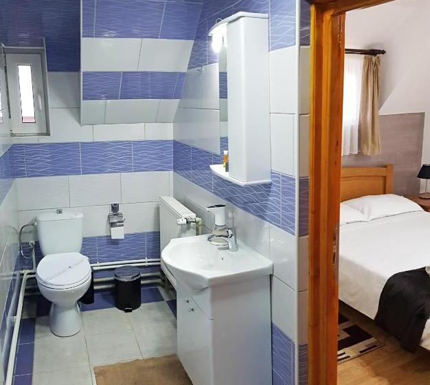 스탠다드 룸, Dmc House