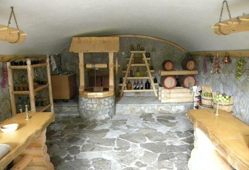 침실 2개 스위트, Pensiunea Irina