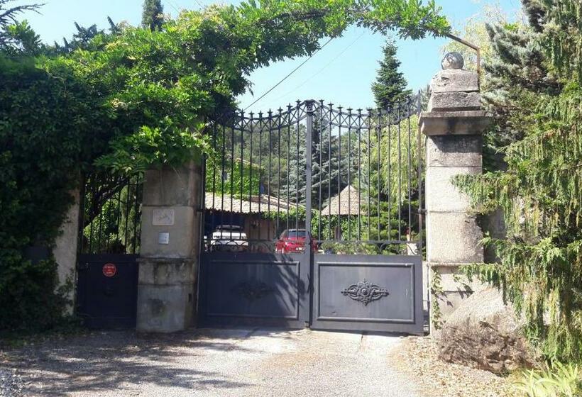 Номер Стандарт Вид на Горы, Chambre D Hôtes La Citadelle