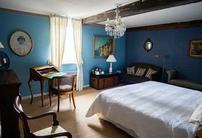 スーペリアールーム, Jan S Place In Burgundy