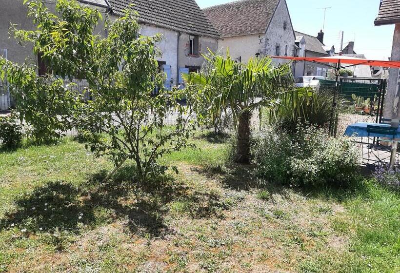 חדר משפחתי, Les Deux Anes