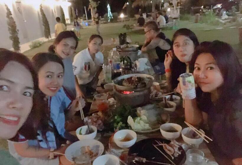 Standard Room Garden View, บ้านไม้หอมบูติค สวนผึ้ง