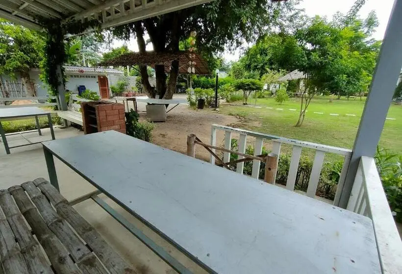 ファミリールーム, บ้านไม้หอมบูติค สวนผึ้ง