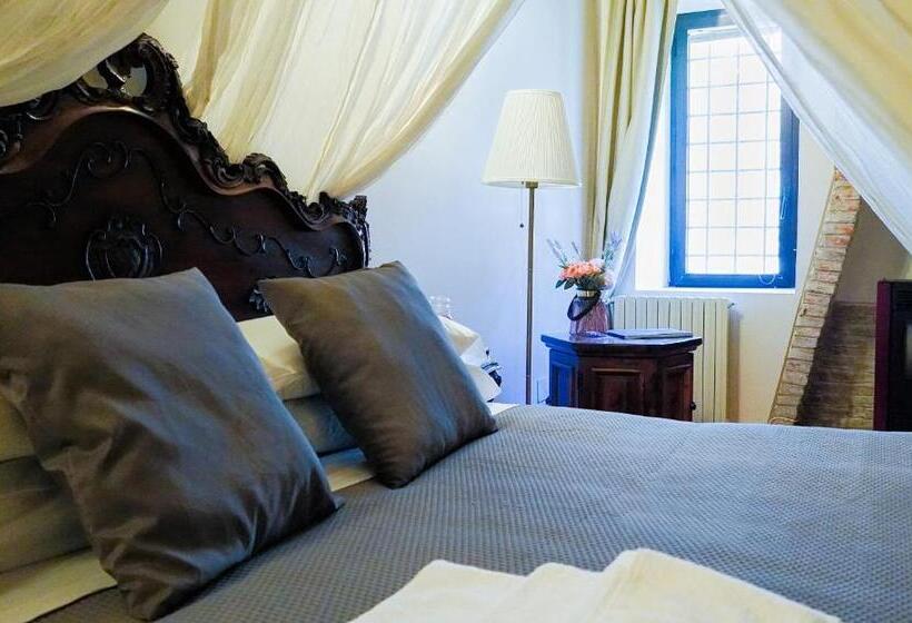 חדר קלאסי, Abbazia Ss. Quirico E Giulitta