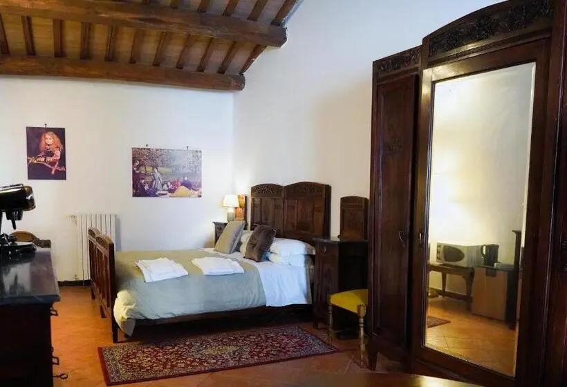 デラックスルーム, Abbazia Ss. Quirico E Giulitta