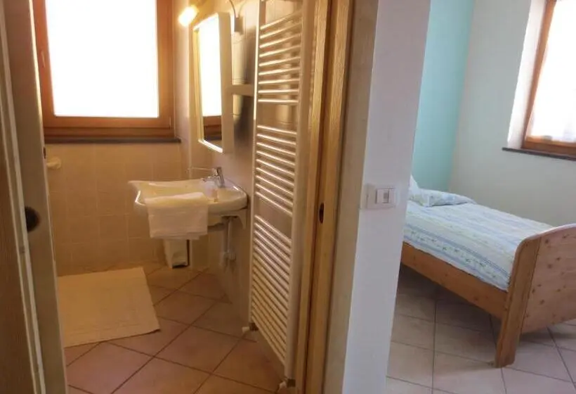 スタンダードシングルルーム, Agritur Clementi