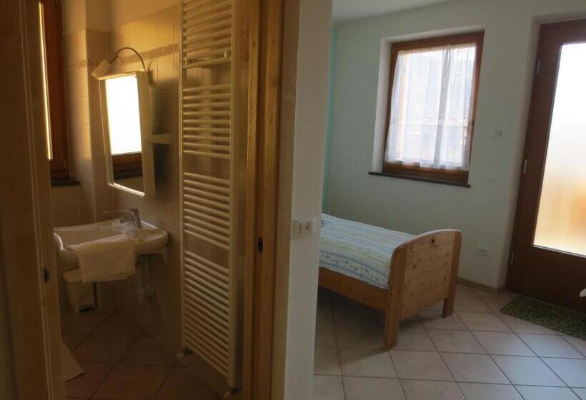 غرفة قياسية فردية, Agritur Clementi