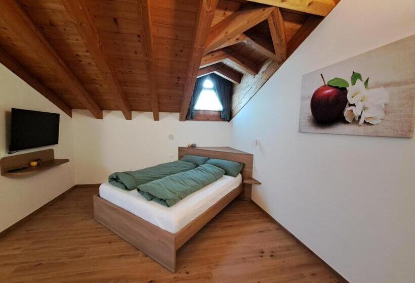 غرفة كلاسيكية رباعية, Agritur Clementi