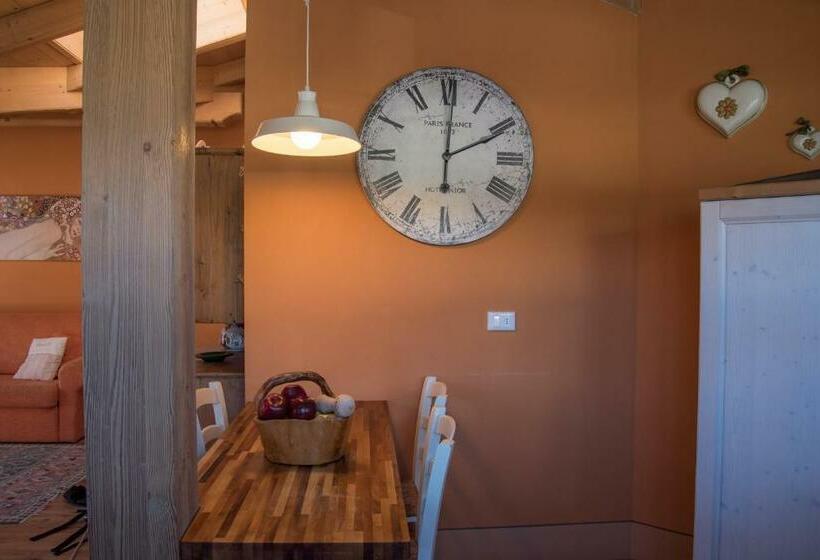 غرفة عائلية, Maso Caliari