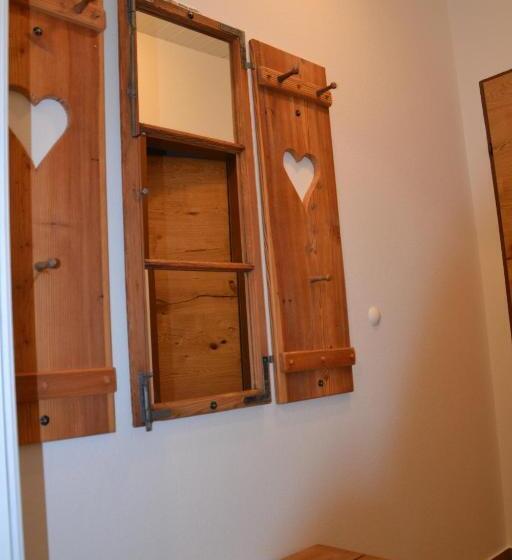 带阳台套房, Lassingbauer