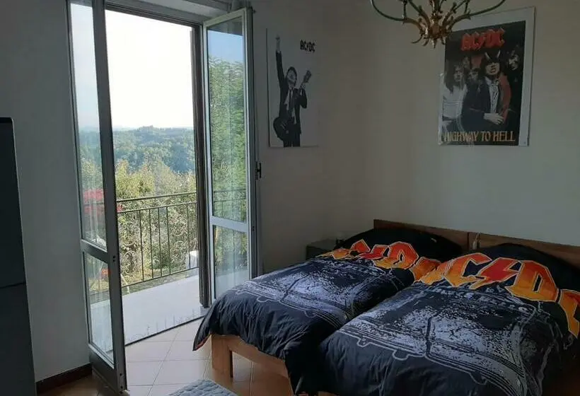 バルコニー付きデラックスルーム, Moto Pareto B&b