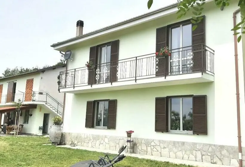 デラックスルーム, Moto Pareto B&b