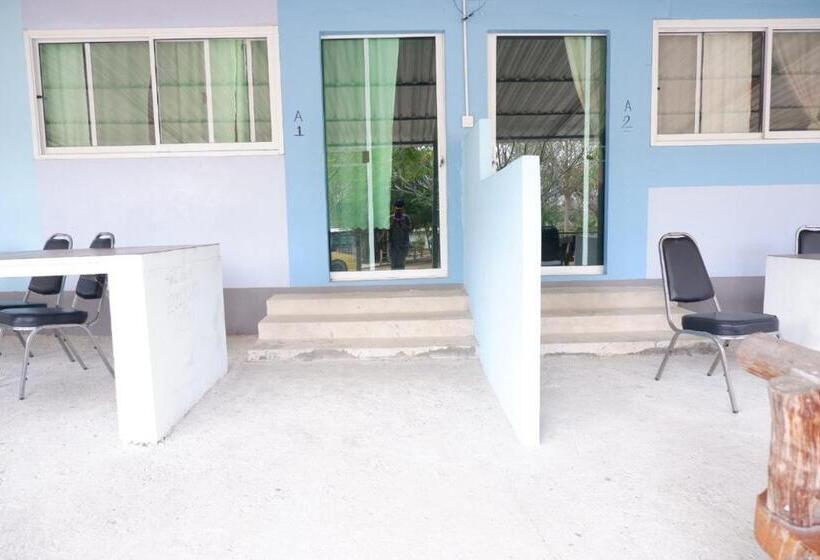 בונגלו משפחתי, Baan Rai Pray Rung Kaeng Krachan