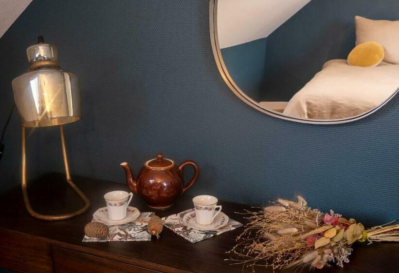 חדר סופריור נוף לגינה, Domaine Des Pousses, Chambres D Hôtes Au Coeur D Un Village De Campagne