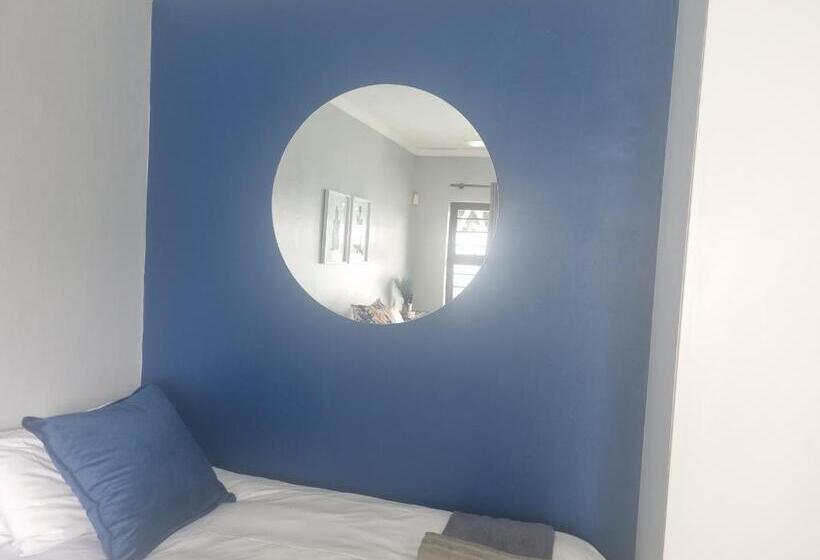 חדר משפחתי, Eland Place Self Catering Guest House