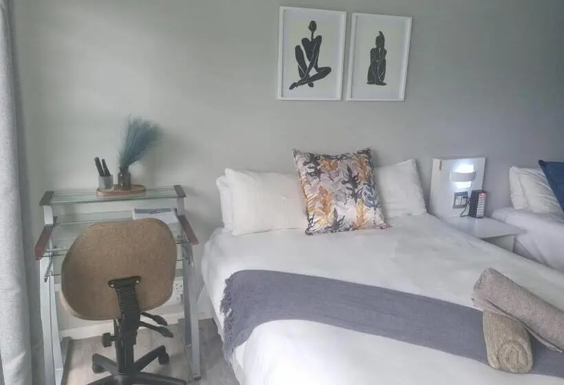 ファミリールーム, Eland Place Self Catering Guest House