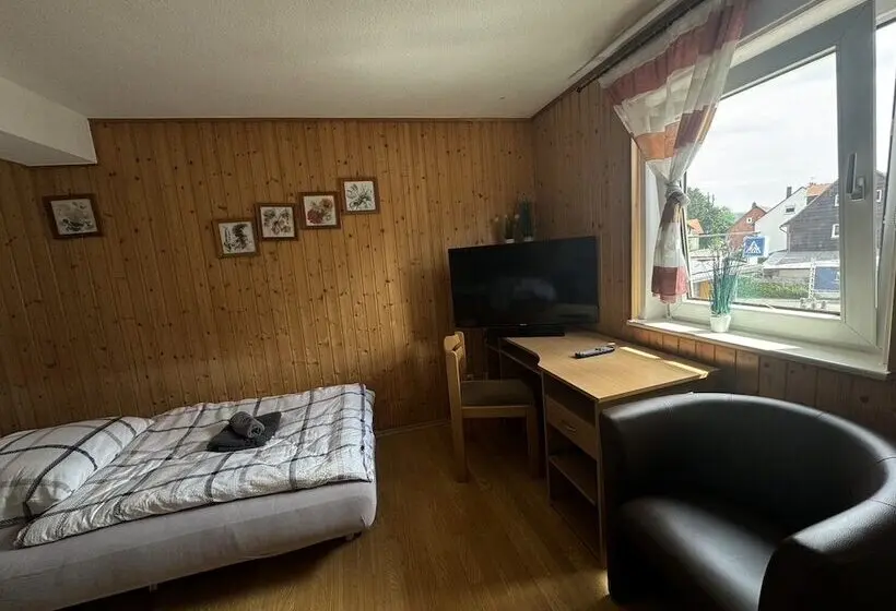 スタンダード４人部屋, Gasthaus Engel