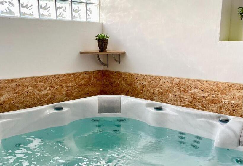 带1个卧室的高档别墅, L Escale Au Portugal Villa B&b Spa