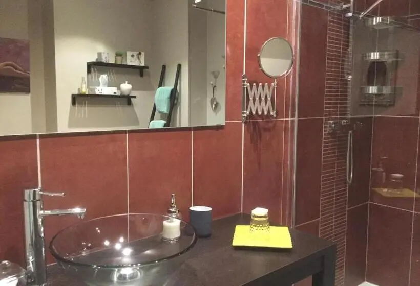 Standard room with outdoor bath, La Ferme De Félix