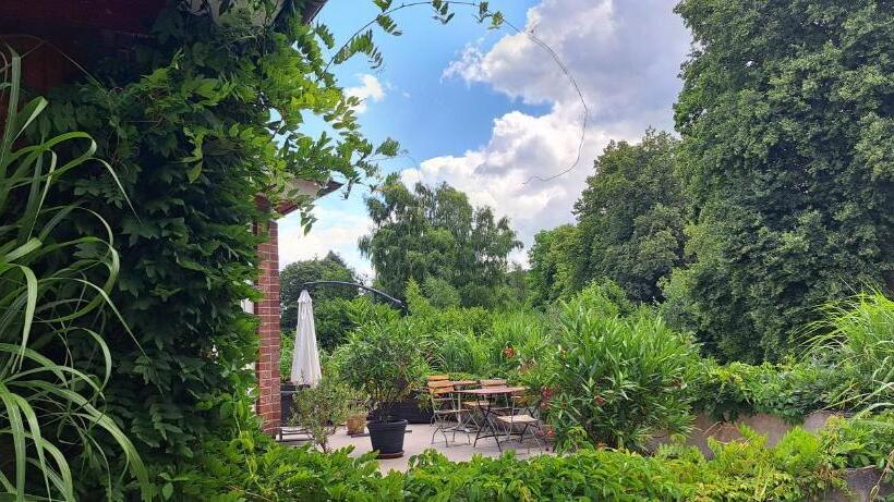 带共用浴室的标准房间, Schillers Landhaus