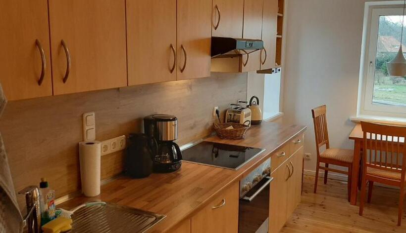 经济四人间 - 带共用浴室, Schillers Landhaus