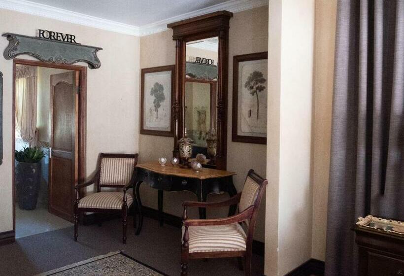 סוויטה אקזקיוטיב, Tuscan Rose