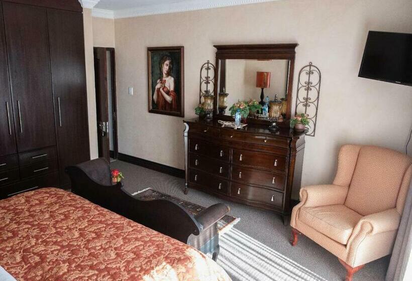 غرفة عائلية, Tuscan Rose