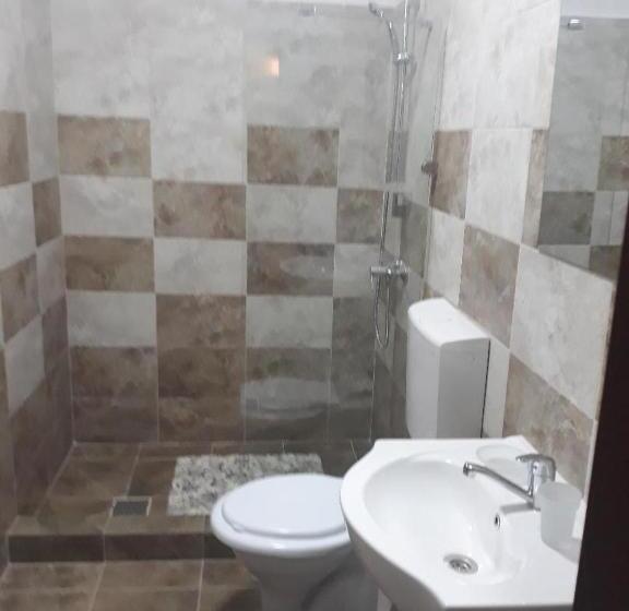 Апартаменты 2 Спальни, Pensiunea Dodo