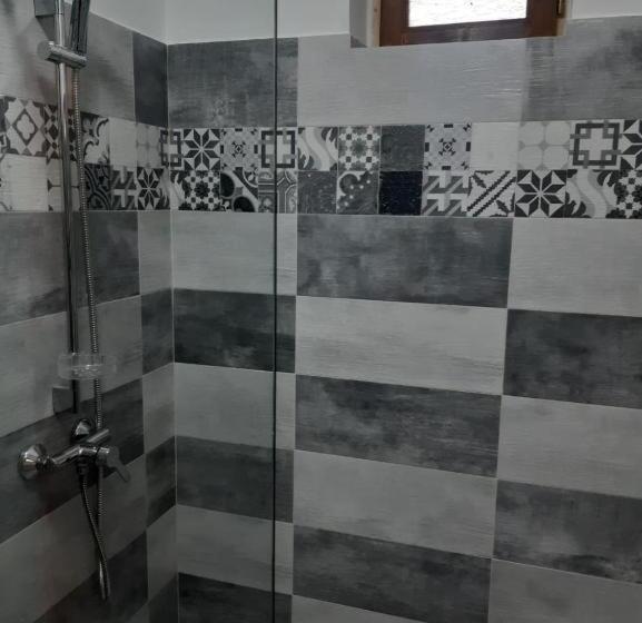 Трехместный Номер Комфорт, Pensiunea Dodo