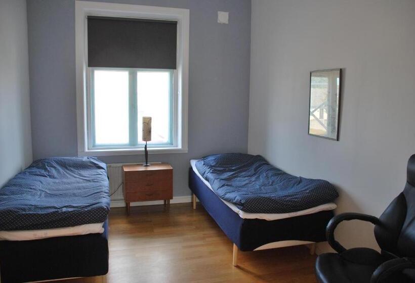 经济房, Svea Hotell, Vollsjö