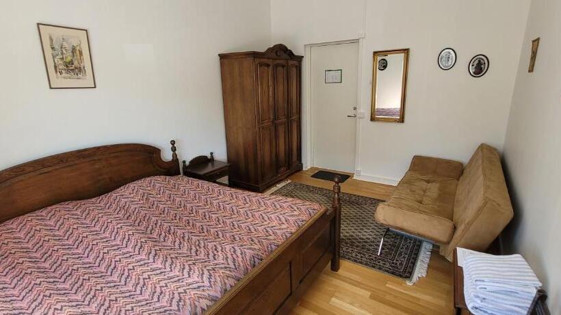 标准间, Svea Hotell, Vollsjö