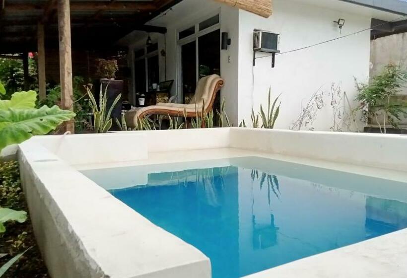 חדר סטנדרט נוף לאגם, Baywalk Suites Batangas