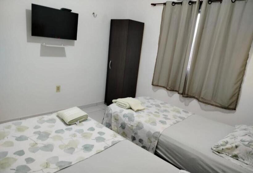 غرفة قياسية لذوى الاحتياجات الخاصة, Pousada Vovó Haidê