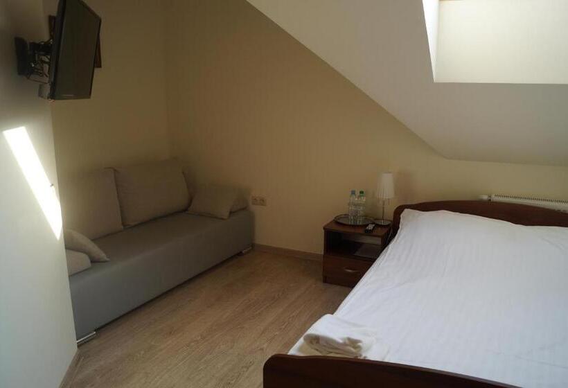 패밀리 룸, Viwaldi