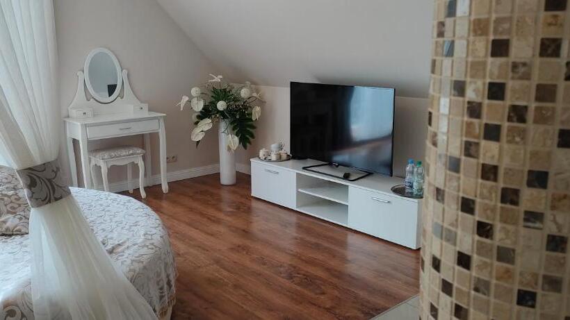 침실 1개 가든 전망 아파트, Viwaldi