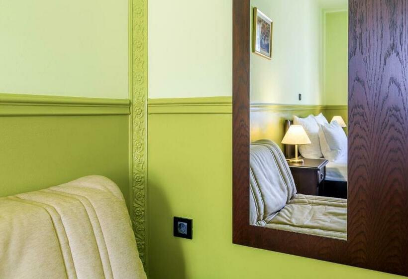 스탠다드 룸, Bitoraj Fužine