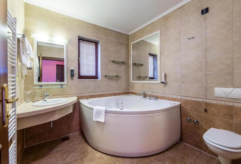 스위트, Bitoraj Fužine