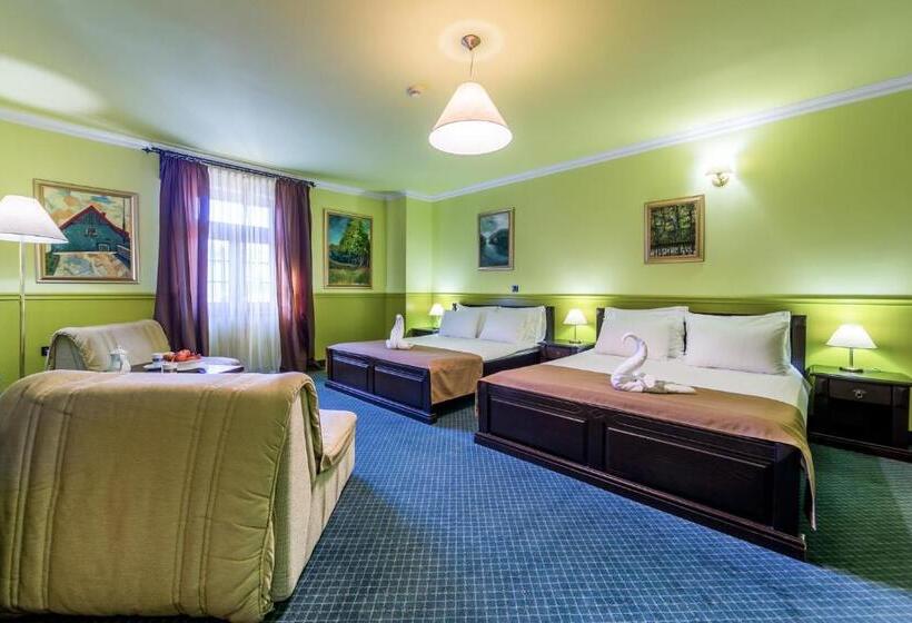 스탠다드 트리플 발코니 룸, Bitoraj Fužine