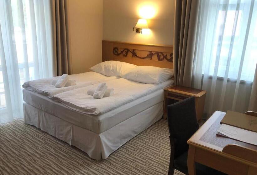 اتاق لوکس, Willa Home