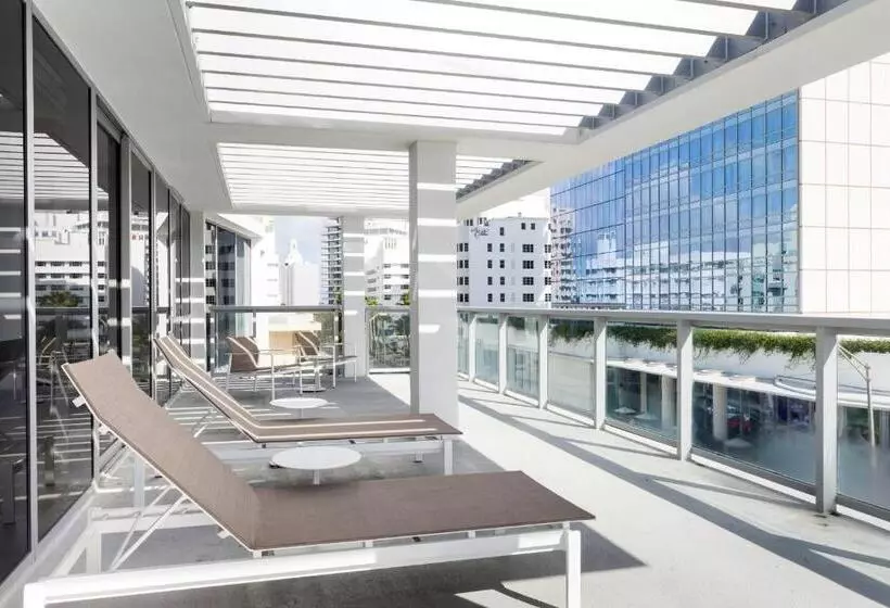 キングサイズベッドのスイートルーム, Ac Hotel By Marriott Miami Beach