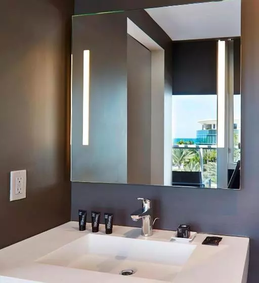 オーシャンビュースイート, Ac Hotel By Marriott Miami Beach