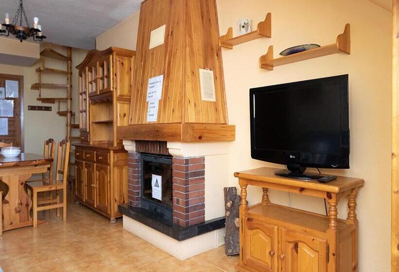 آپارتمان 2 خوابه, Apartamentos Villanua 3000