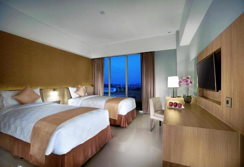 Номер Deluxe, Banua Banjarmasin Hotel & Convention Center