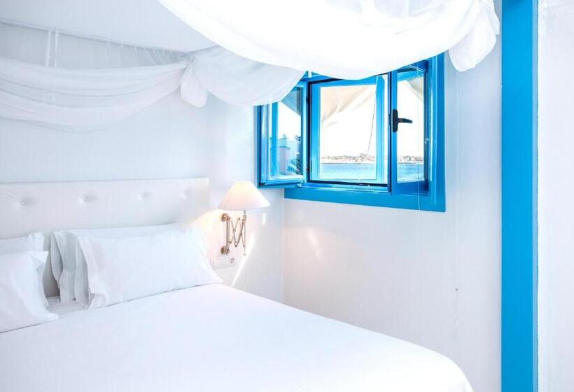 スーペリアールーム, Avanti Lifestyle Hotel Only Adults