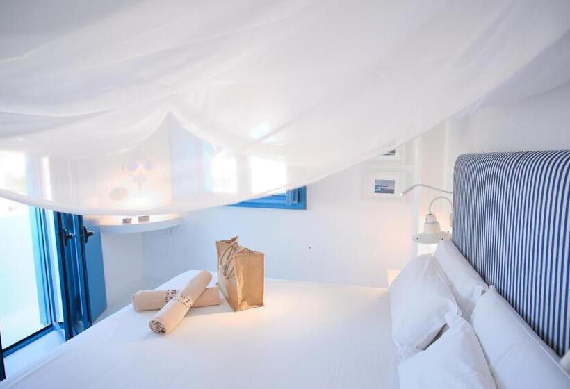 サイドオーシャンビュースタンダードルーム, Avanti Lifestyle Hotel Only Adults