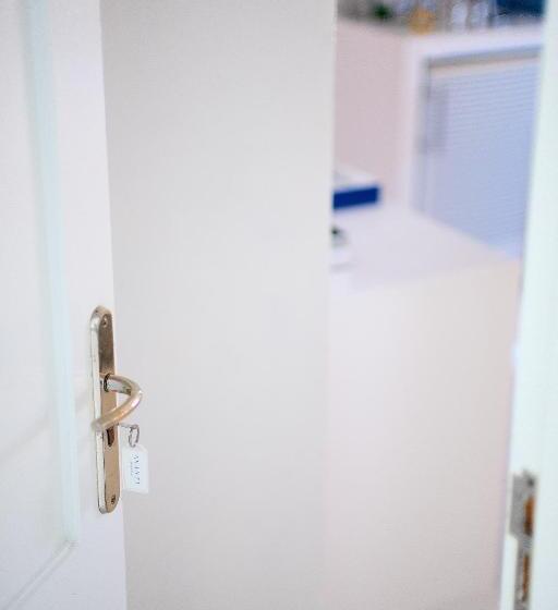 サイドオーシャンビュースタンダードルーム, Avanti Lifestyle Hotel Only Adults