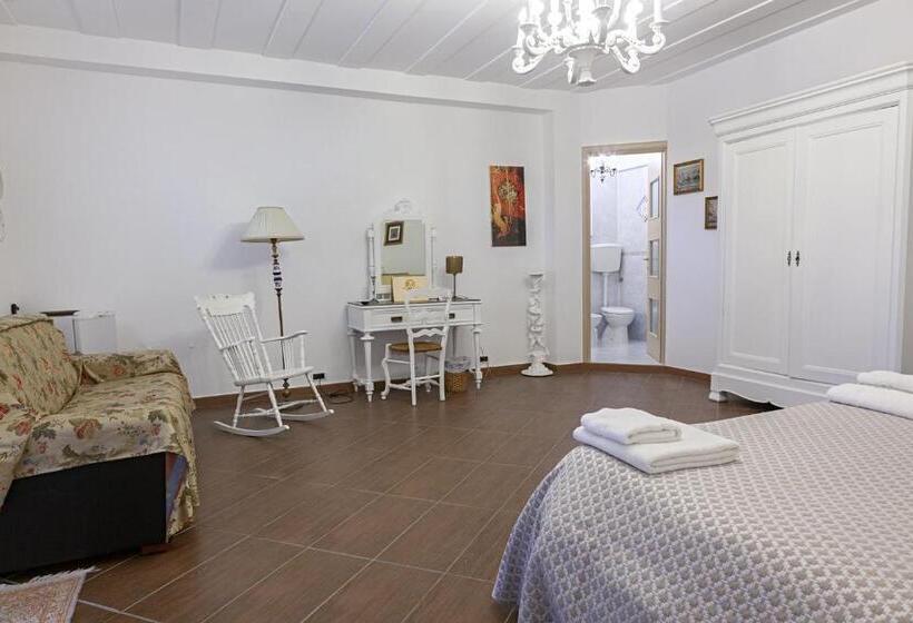 اتاق سوپریور خانوادگی, B&b Barletta Acasamia Con Parcheggio Privato