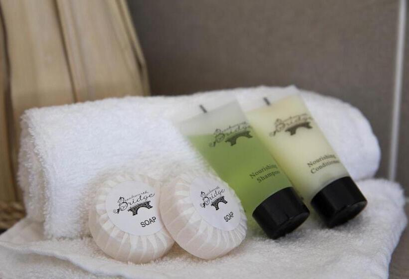 جناح عائلي, Beechworth On Bridge Motel