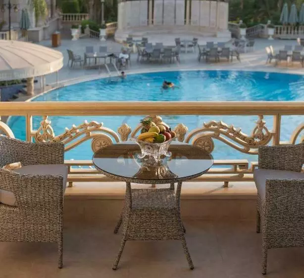 اتاق لوکس با چشم‌انداز استخر, Al Masa Hotel Nasr City